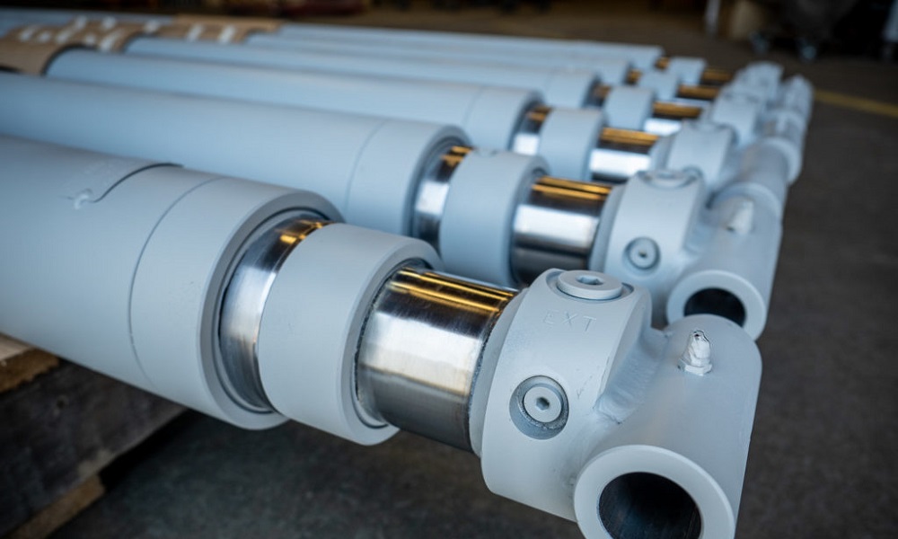 Hydraulic cylinders